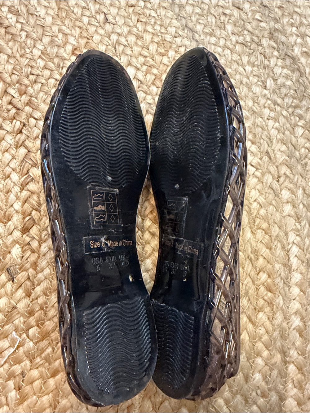 Dolce Vita Jam Jelly Flat - Black Vinyl - Picture 3 of 3